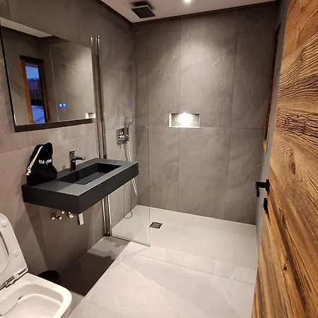 Apartment Grand Familial 10 Pers. Aux Gets Avec Wi-fi - Fr-1-671-284 Les Gets